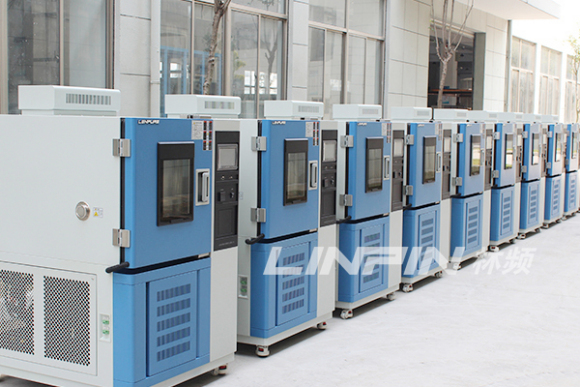 在高低溫試驗(yàn)箱中其低溫對試件的影響